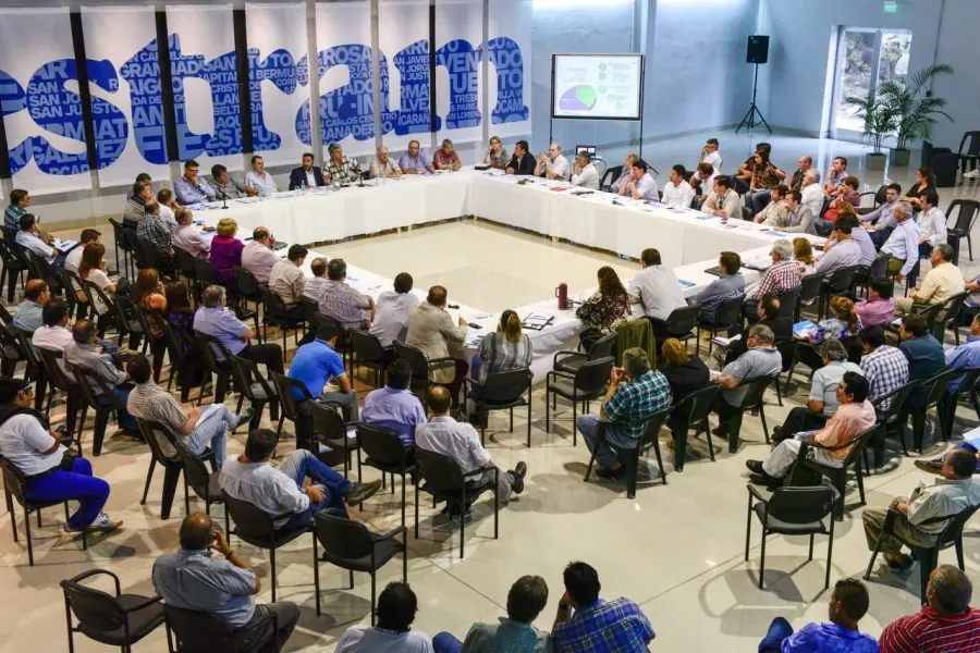 Municipales están definiendo si irán a paro en las próximas horas