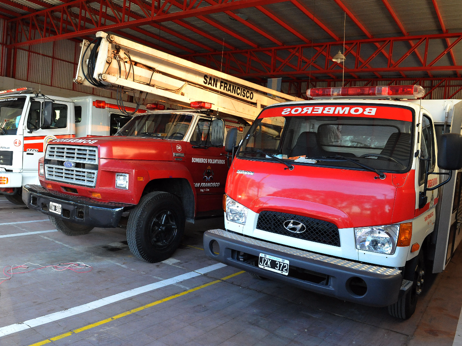 Broma de mal gusto: menor movilizó a bomberos y una ambulancia y no había explosión 