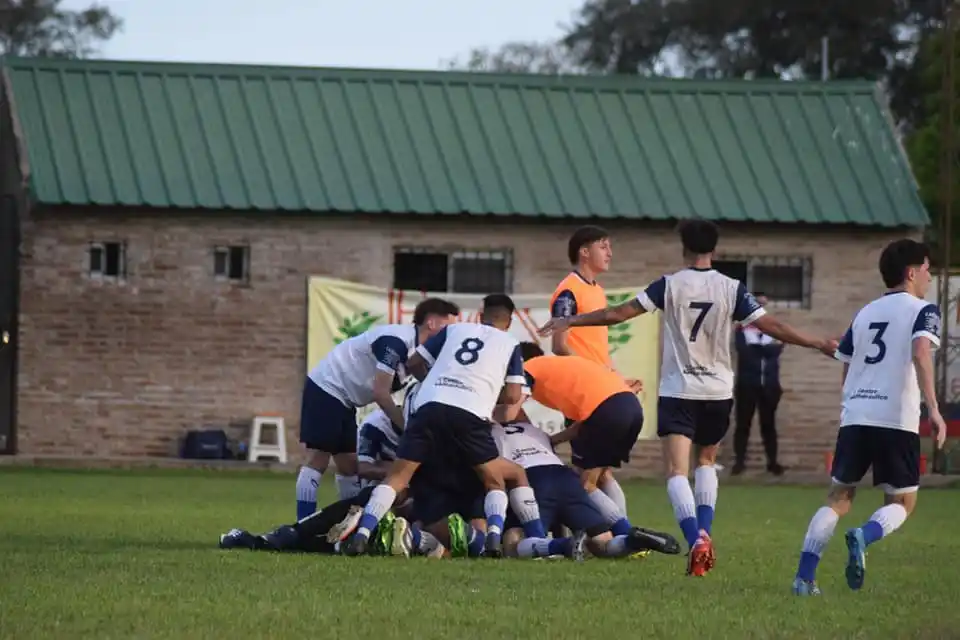 Rivadavia se refuerza para el Torneo Regional