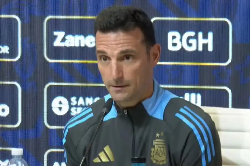 Con sorpresas, Scaloni confirmó la prelista de convocados a la Selección Argentina para el cierre de Eliminatorias