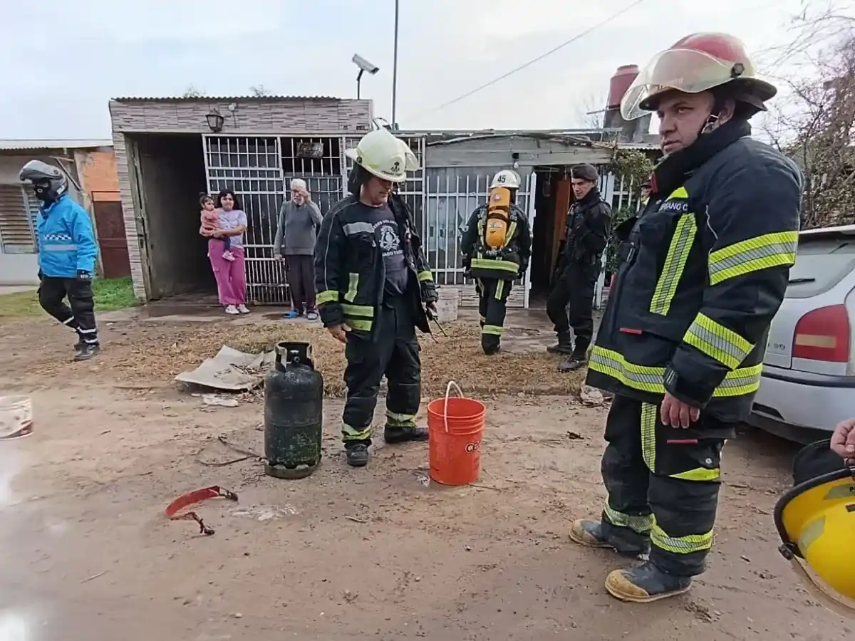 Los bomberos controlaron el principio de incendio.