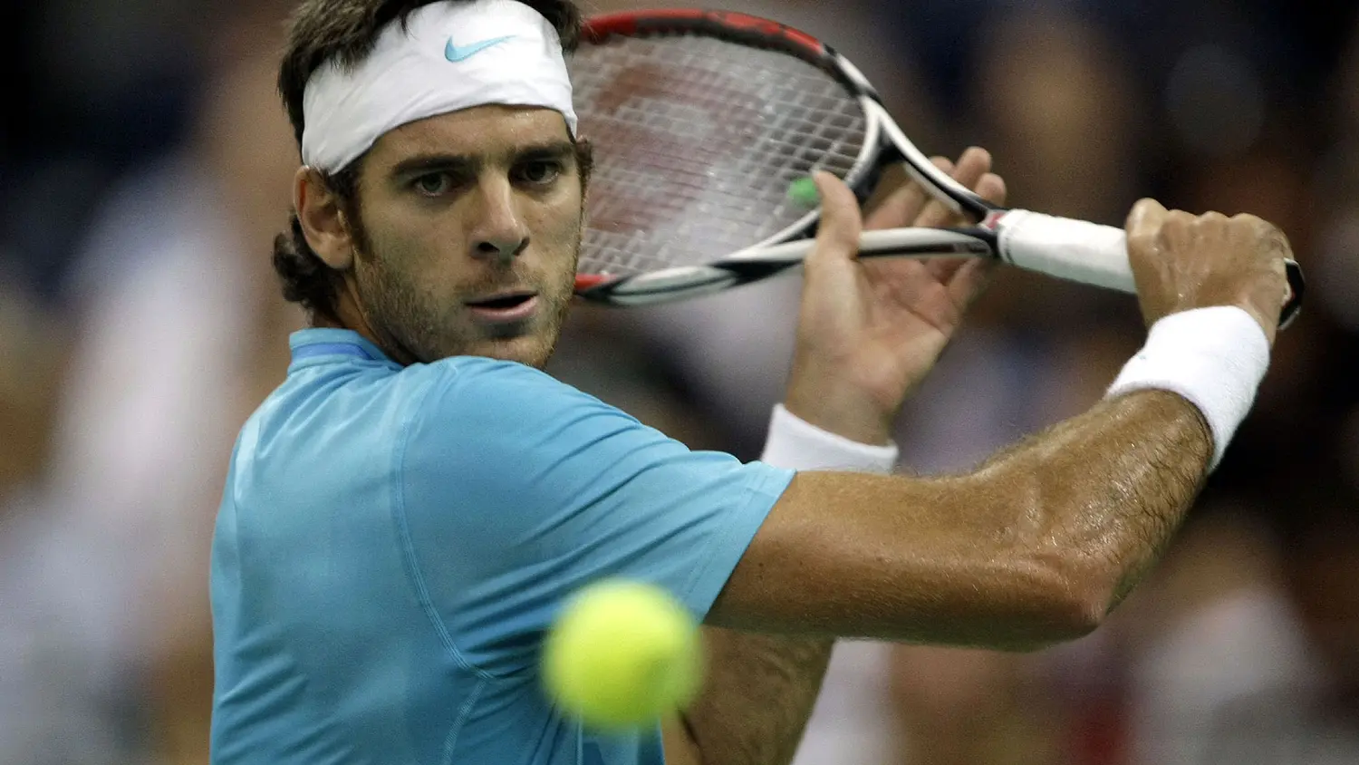 Masters 1000 de París: Del Potro enfrenta a Federer buscando el pase a la semifinal