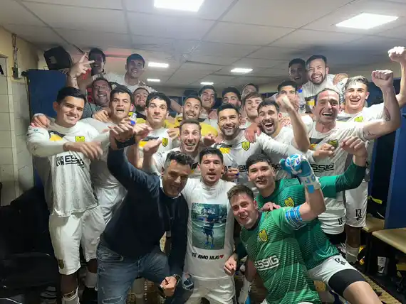 Santamarina gozó con su domingo perfecto y está entre los cuatro que irán por el ascenso