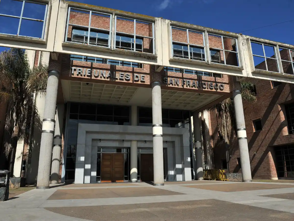 Cámara Gesell a una menor presuntamente  abusada por su padre