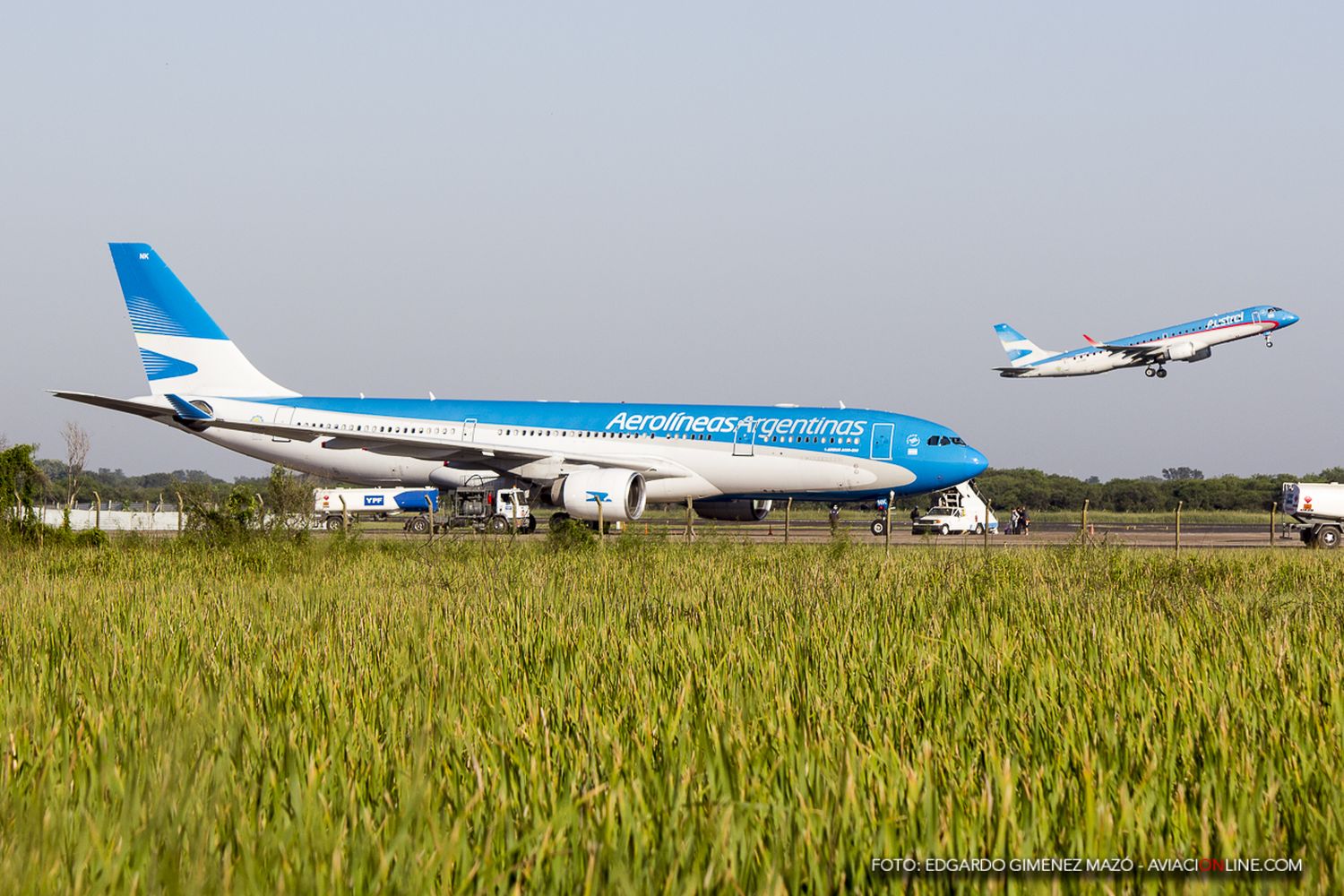 Aerolíneas Argentinas abre canal de atención 24 horas para reservas en zonas de riesgo