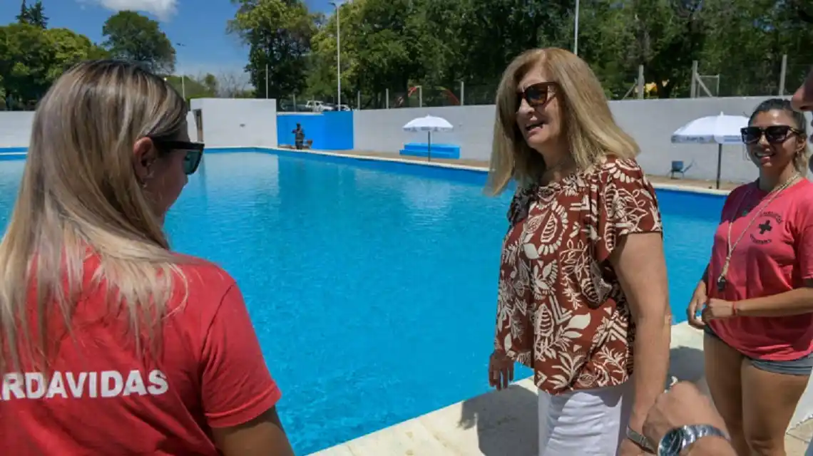 Rosario Romero inaugura la temporada en el Complejo Municipal Toma Vieja