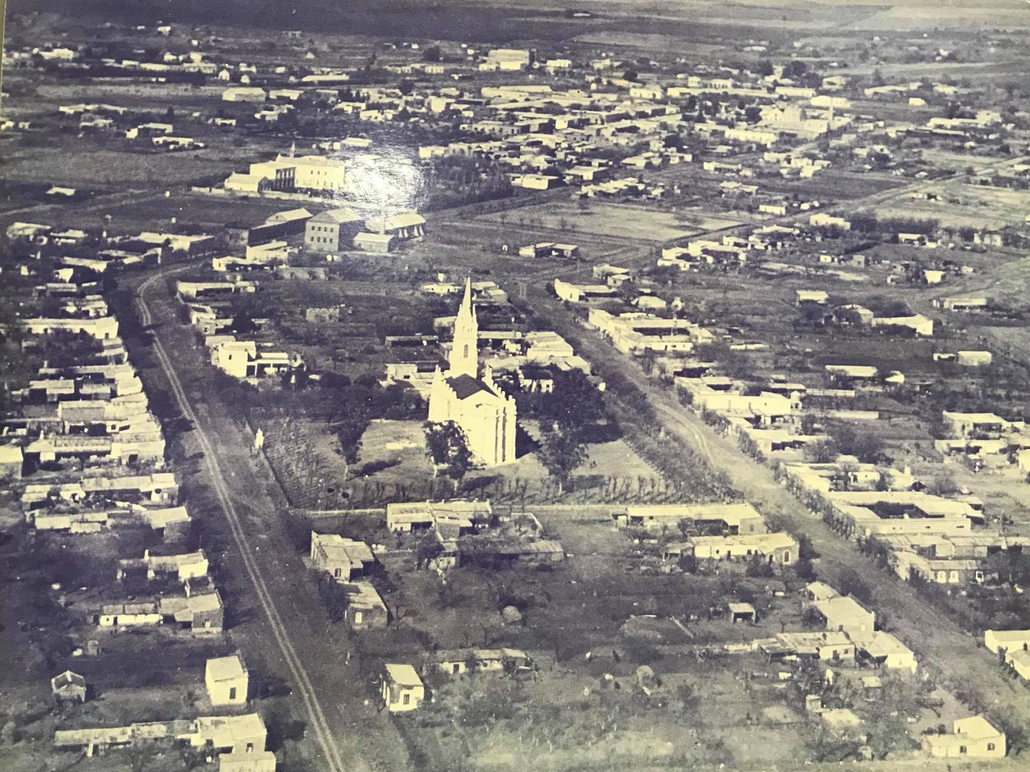 La colorida historia de las empresas más longevas de Argentina
