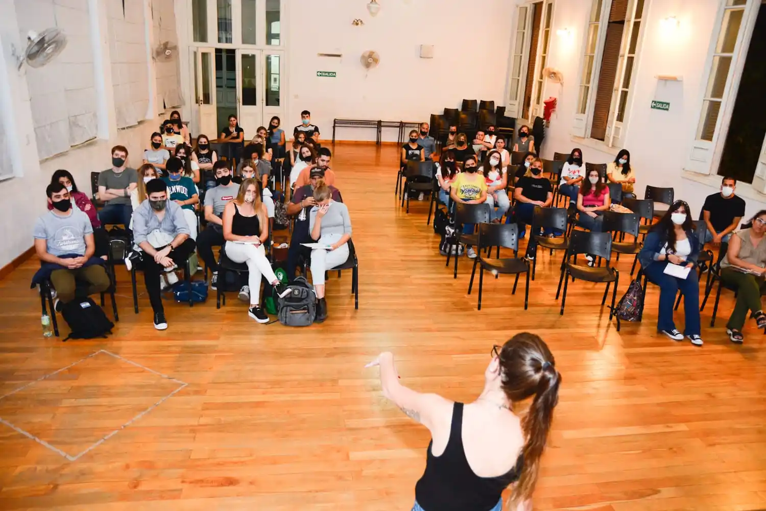 Se llevó a cabo un encuentro entre el Consejo Mixto y estudiantes de Hotelería de la UADER