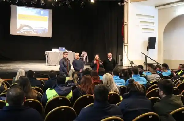 Sergio Levin brindó una capacitación de seguridad vial consciente en Chascomús