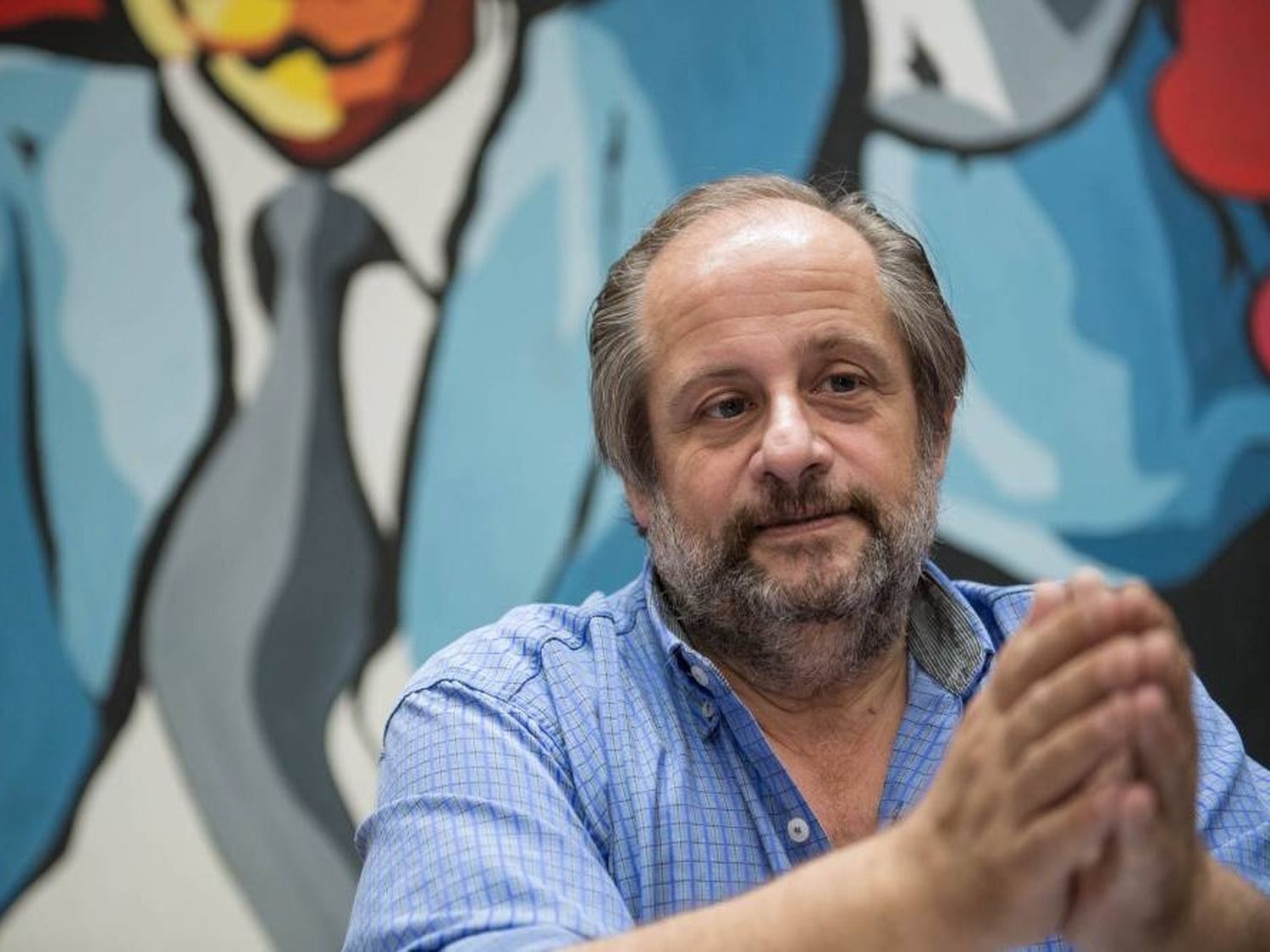 Gustavo Campana presentará su libro "Milei: La nueva estafa neoliberal" en Tandil