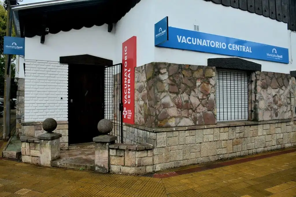 Se puso en marcha el nuevo vacunatorio central