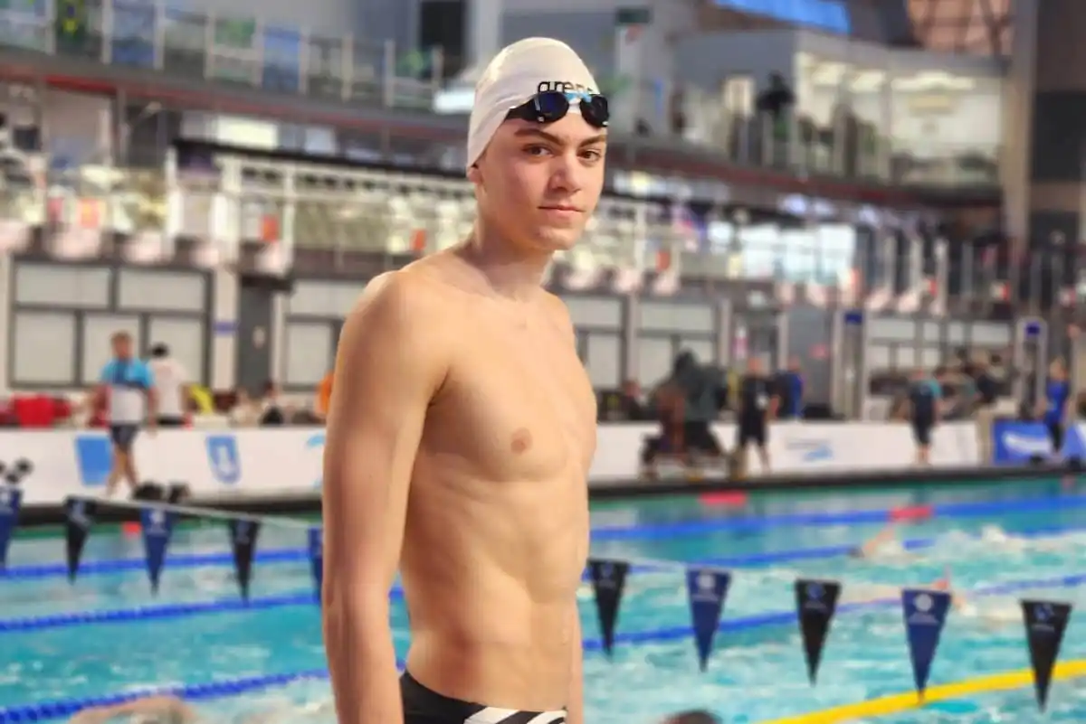 Otra semifinal mundialista para Saravia en Singapur, a sólo 0.15 segundos de la final