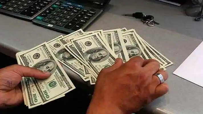 POR MOTIVOS ELECTORALES el BCV trata de controlar el dólar paralelo ¿Cuáles serán las consecuencias?