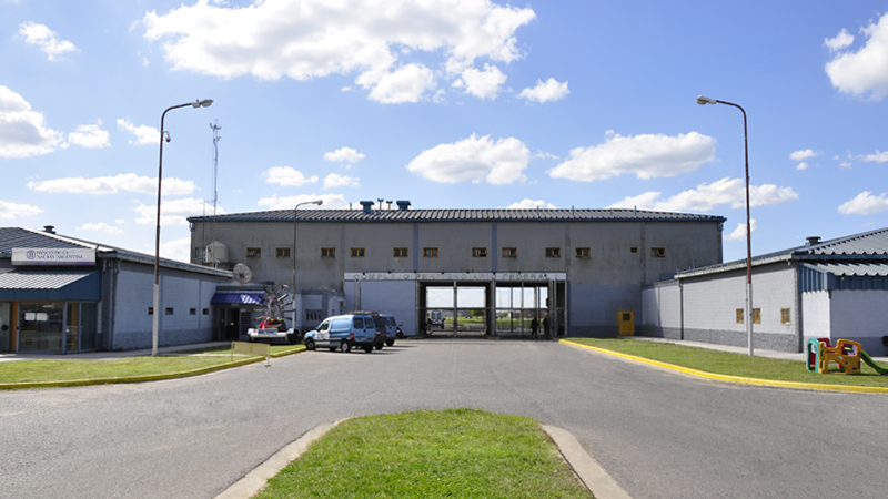 Penal de Ezeiza: Procesaron a 54 agentes penitenciarios imputados por torturar a reclusos en la cárcel federal