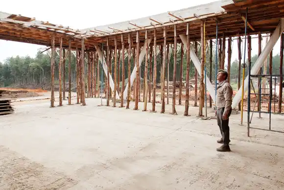 Después de haber concretado más de 400 obras públicas, la provincia deja otras 230 en ejecución