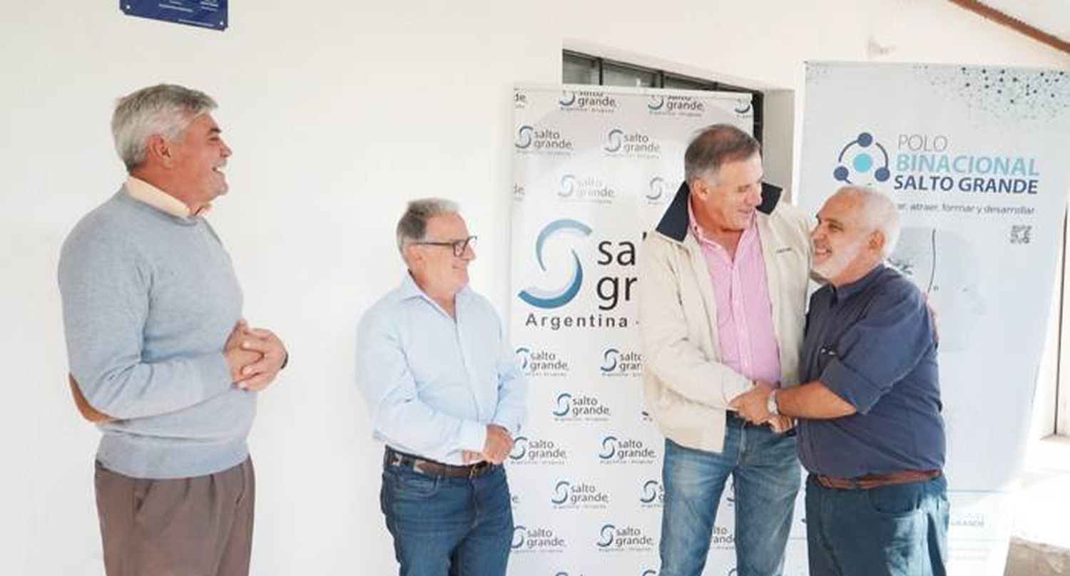 Salto Grande inauguró un nuevo punto digital en  San Jaime de la Frontera