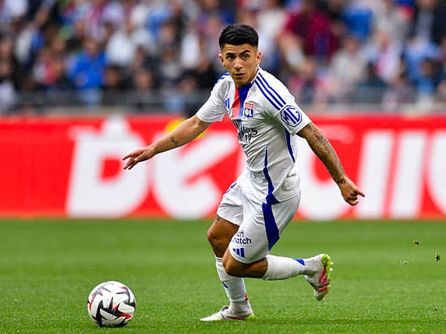 Benfica va por Thiago Almada