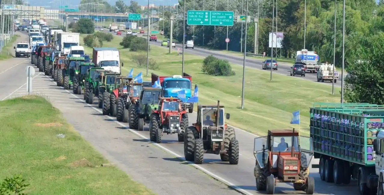 El Gobierno criticó el tractorazo y prometió que no subirán retenciones