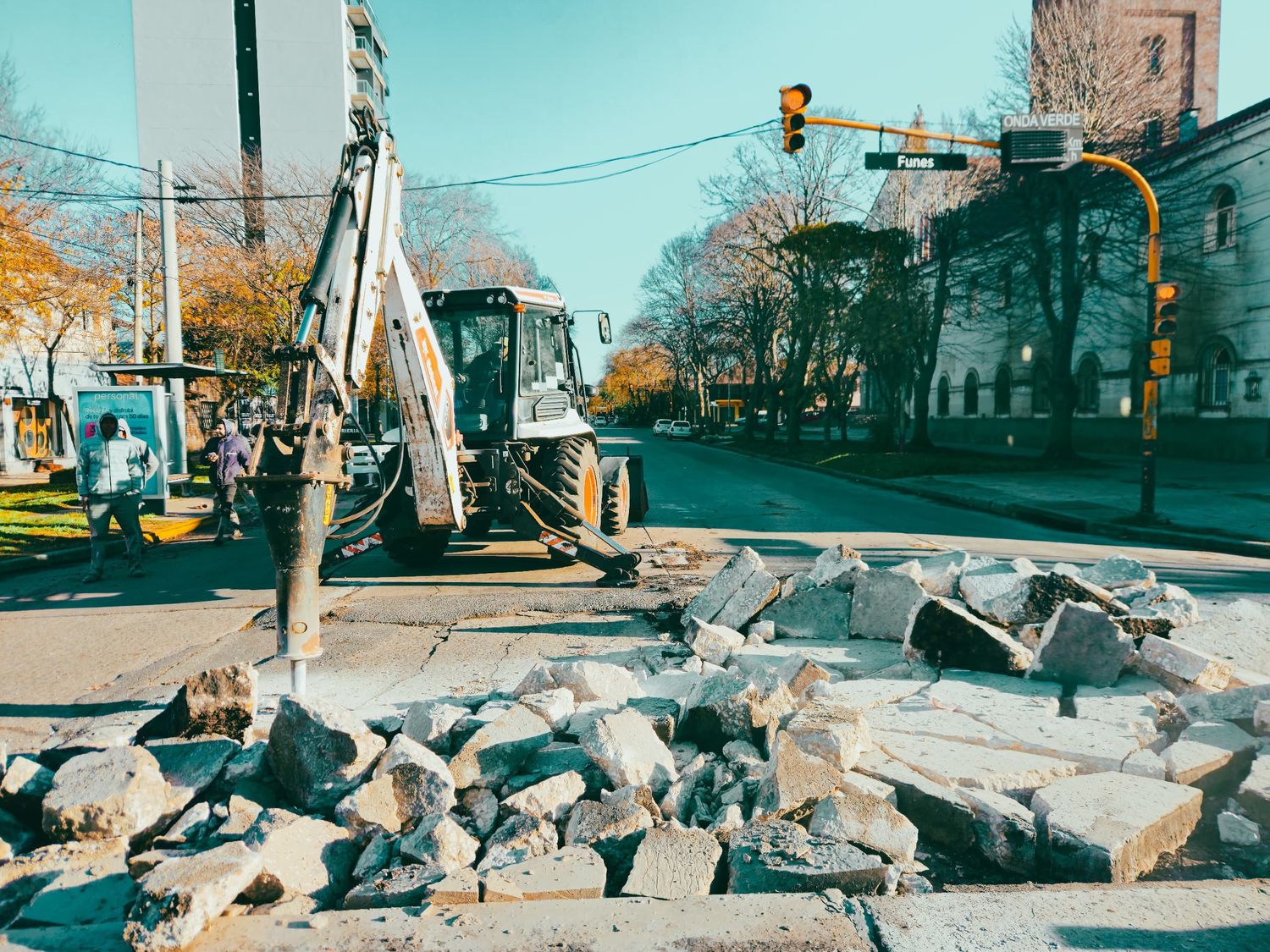 El Municipio trabaja en el arreglo de calles en más de diez barrios