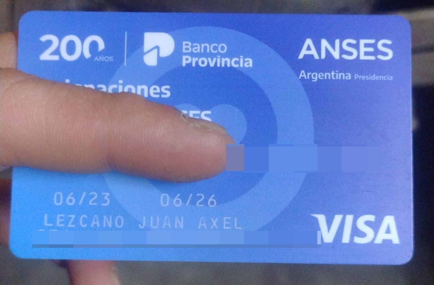 Encontraron tarjeta de Juan Axel Lezcano