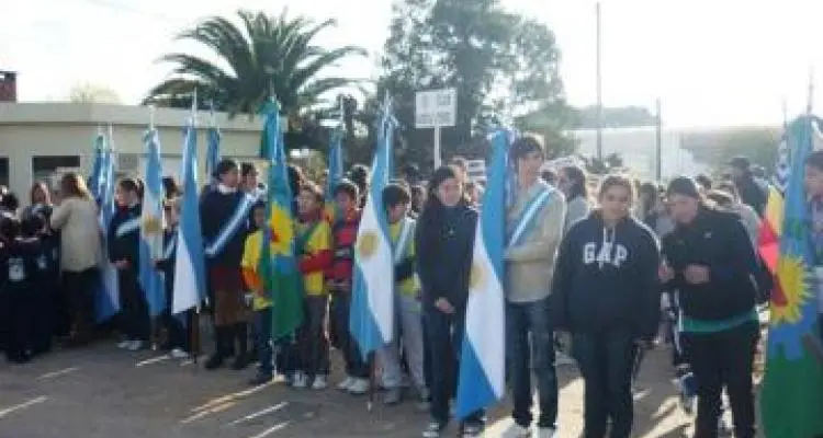 Gobernador Castro, escenario del acto oficial del 9 de Julio