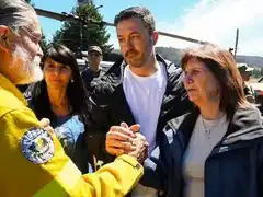 Luego de que se quemen 36 mil hectáreas, Bullrich fue a El Bolsón a anunciar una Agencia de Emergencias