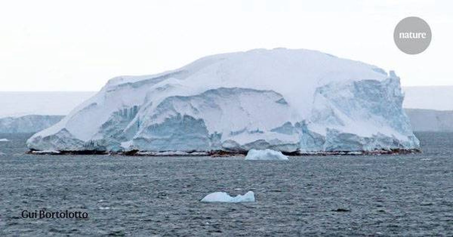 Aparece en la Antártida una isla desconocida