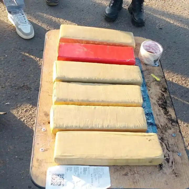 La Policía secuestró casi 8 kilos de droga en un control vehicular