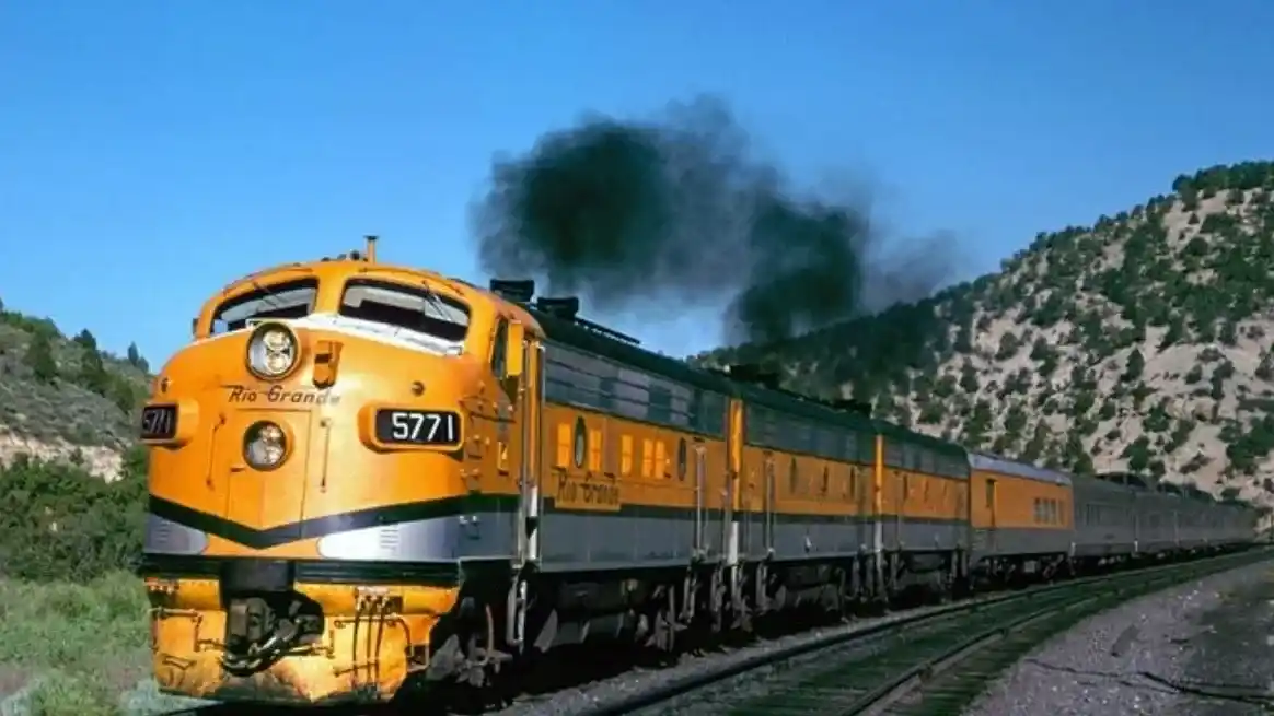 Fallecieron de manera instantánea al ser arrolladas por un tren