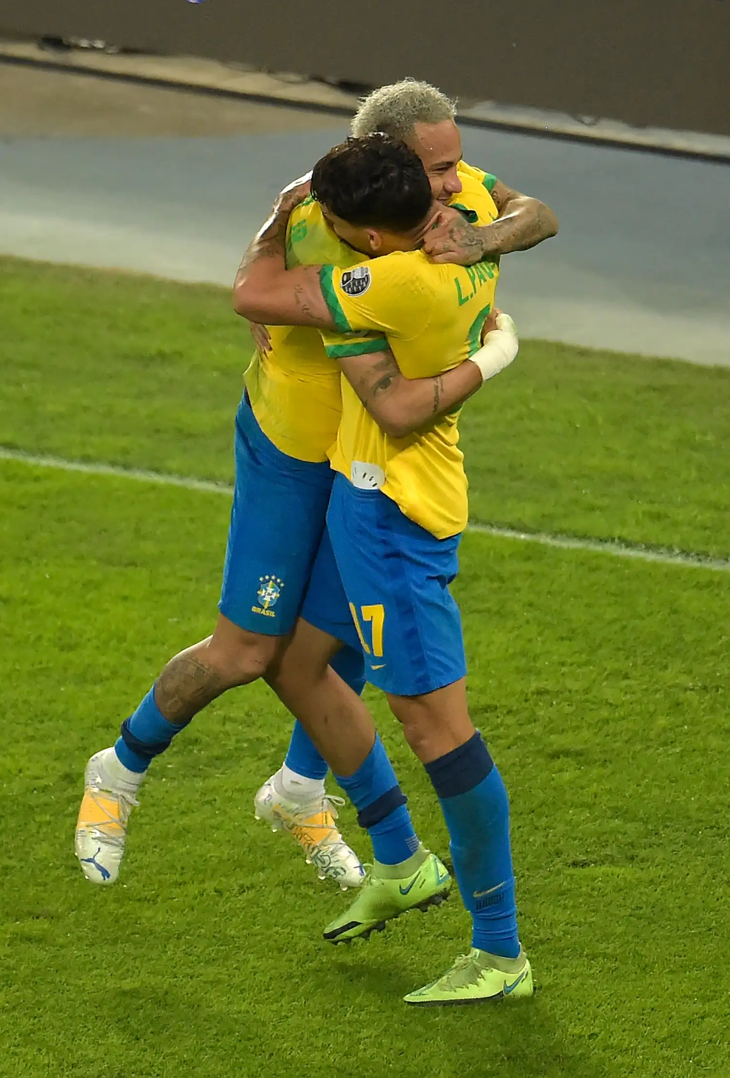 Neymar y Paquetá, posibles titulares en Brasil.
