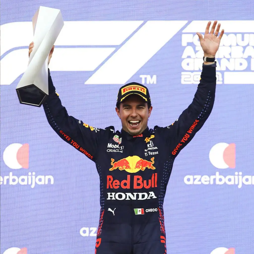 “Checo” Pérez logró un histórico triunfo en Bakú