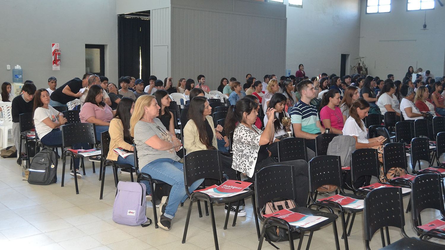 Capacitación sobre “Buenos Anfitriones” reunió a más de 280 personas en Gualeguay
