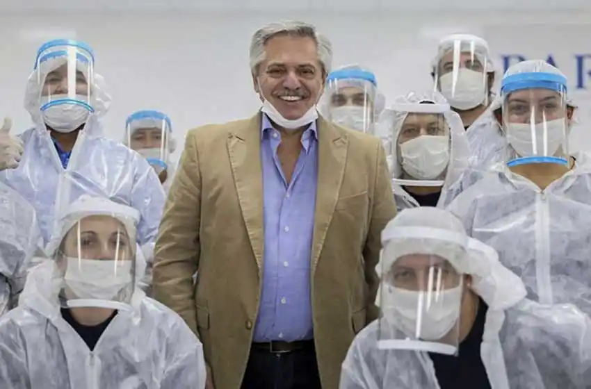 Alberto Fernández, sobre la polémica de los médicos: «Si alguien se molestó por mis dichos, les pido disculpas»