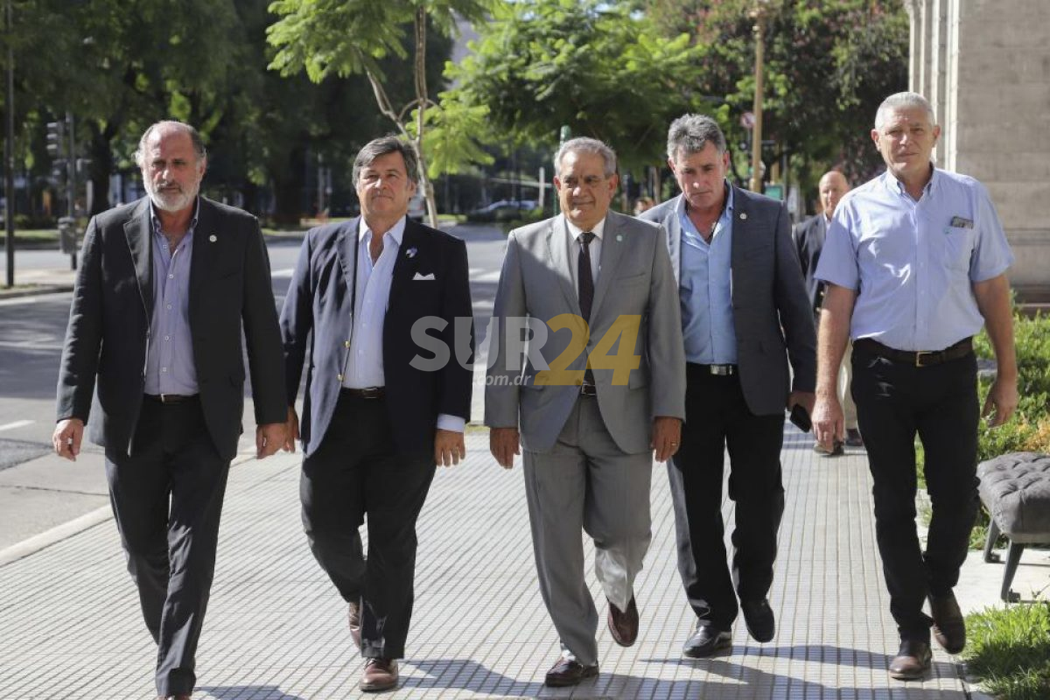 La mesa de enlace pide hablar con gobernadores