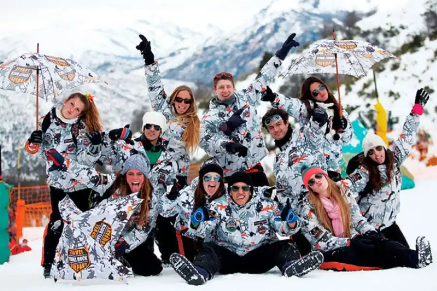 Una locura: un viaje de egresados ya cuesta casi $1.000.000, ¿se puede pagar en cuotas?