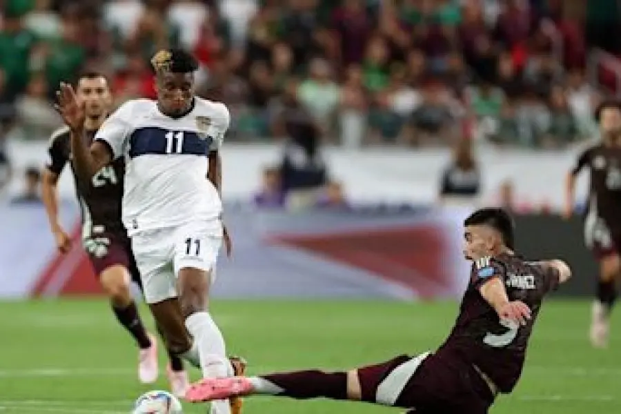 Ecuador empató y será el rival de Argentina 