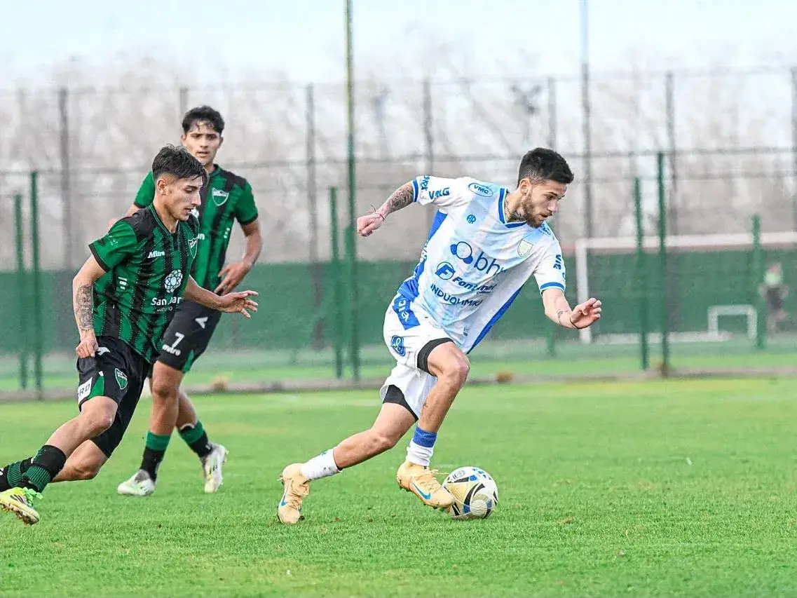 La Crema empató sin goles en su visita al Santo sanjuanino.Foto: AR