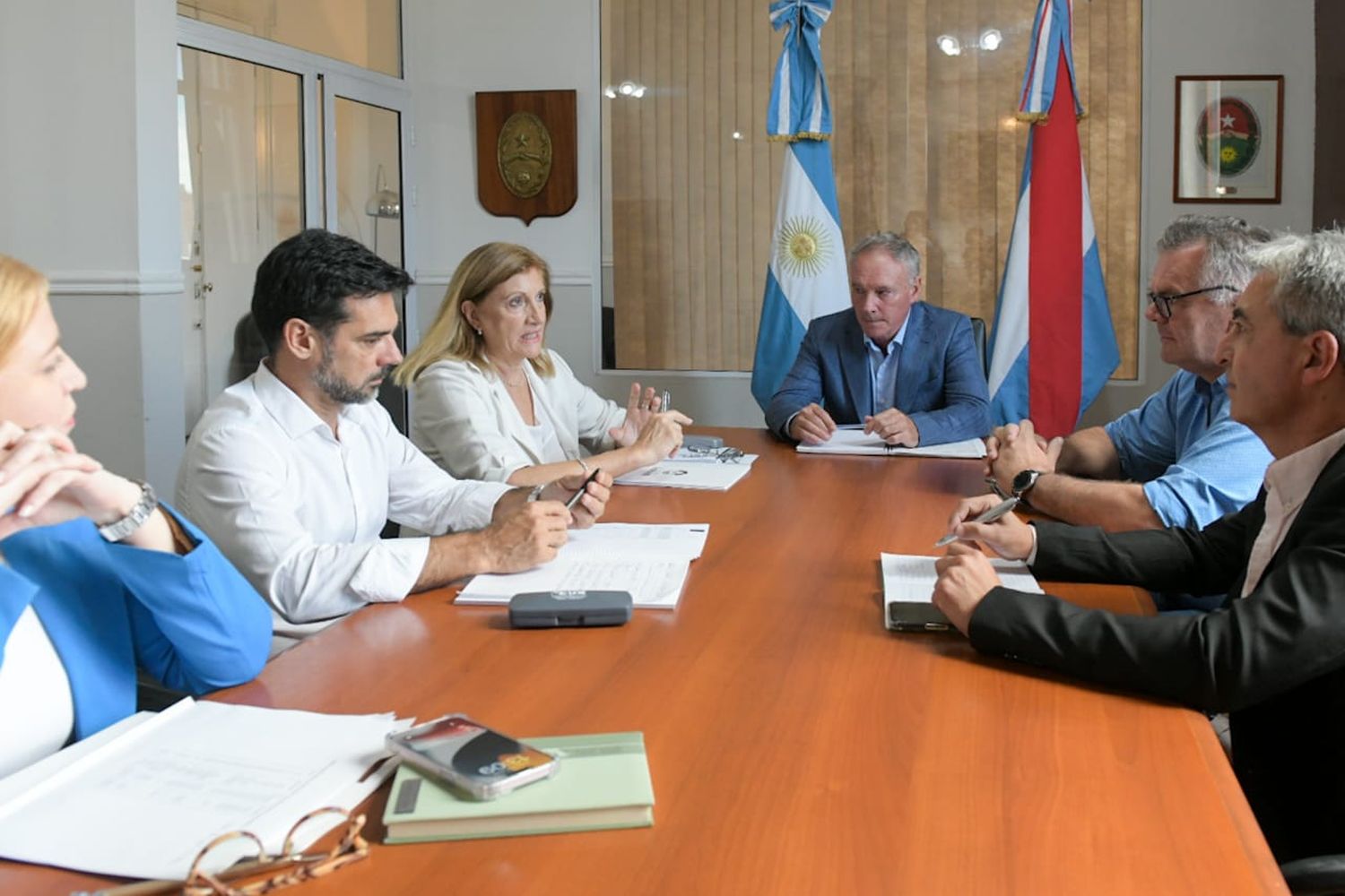 Romero y Schneider impulsan una estrategia común para darle continuidad a la obra pública