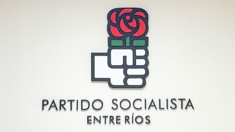 El congreso del PS entrerriano rechazó una alianza con La Libertad Avanza