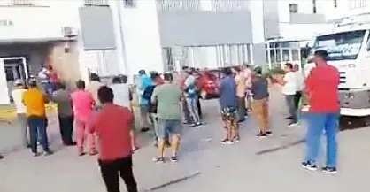 Sufrió un accidente con su moto y se encuentra estable