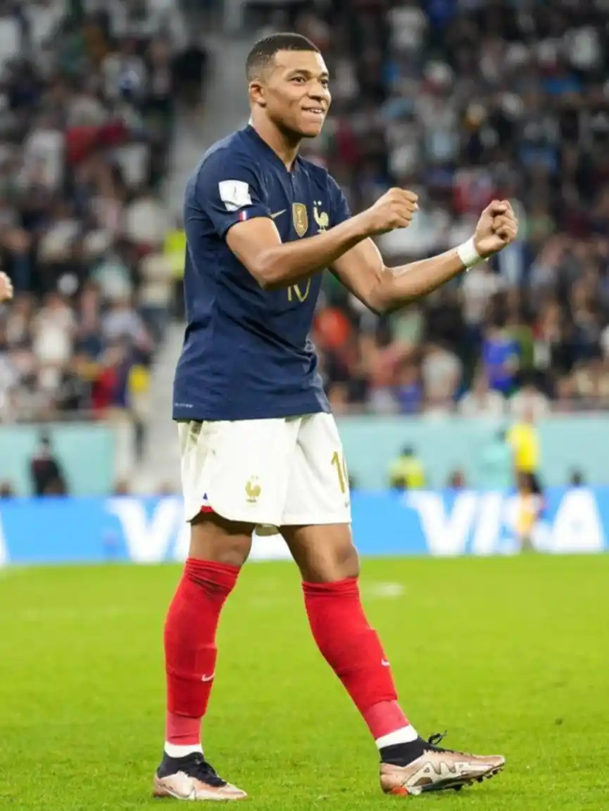 ¡Kylian Mbappé confirmó cuándo se definirá su futuro!