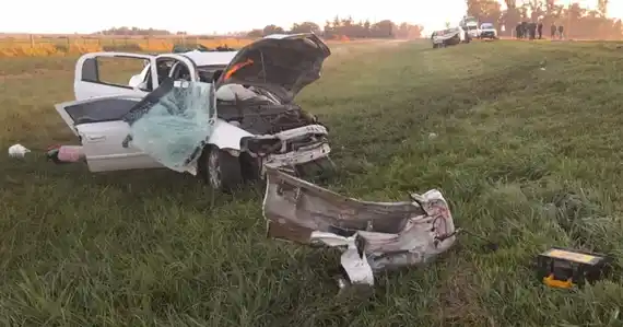 Tragedia en Pergamino: fallecieron una mujer y su bebé de 11 meses tras un impactante choque