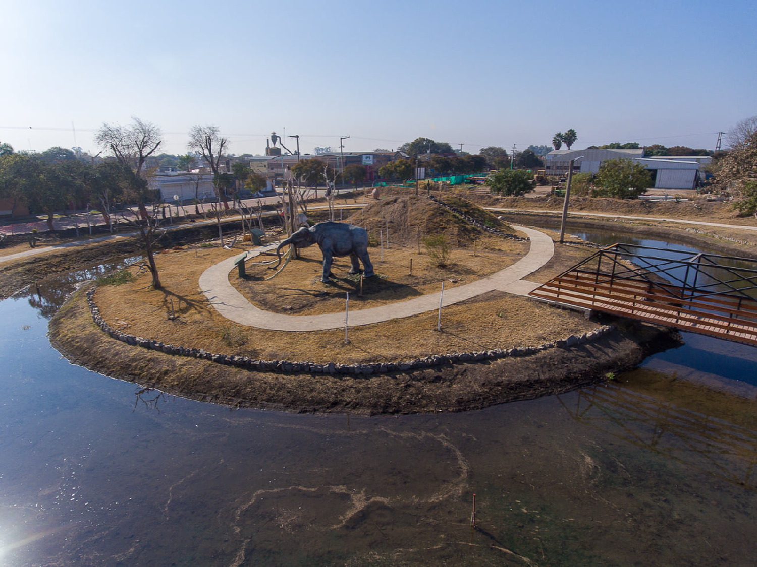 La Para inaugura el Parque Pleistocénico de Ansenuza