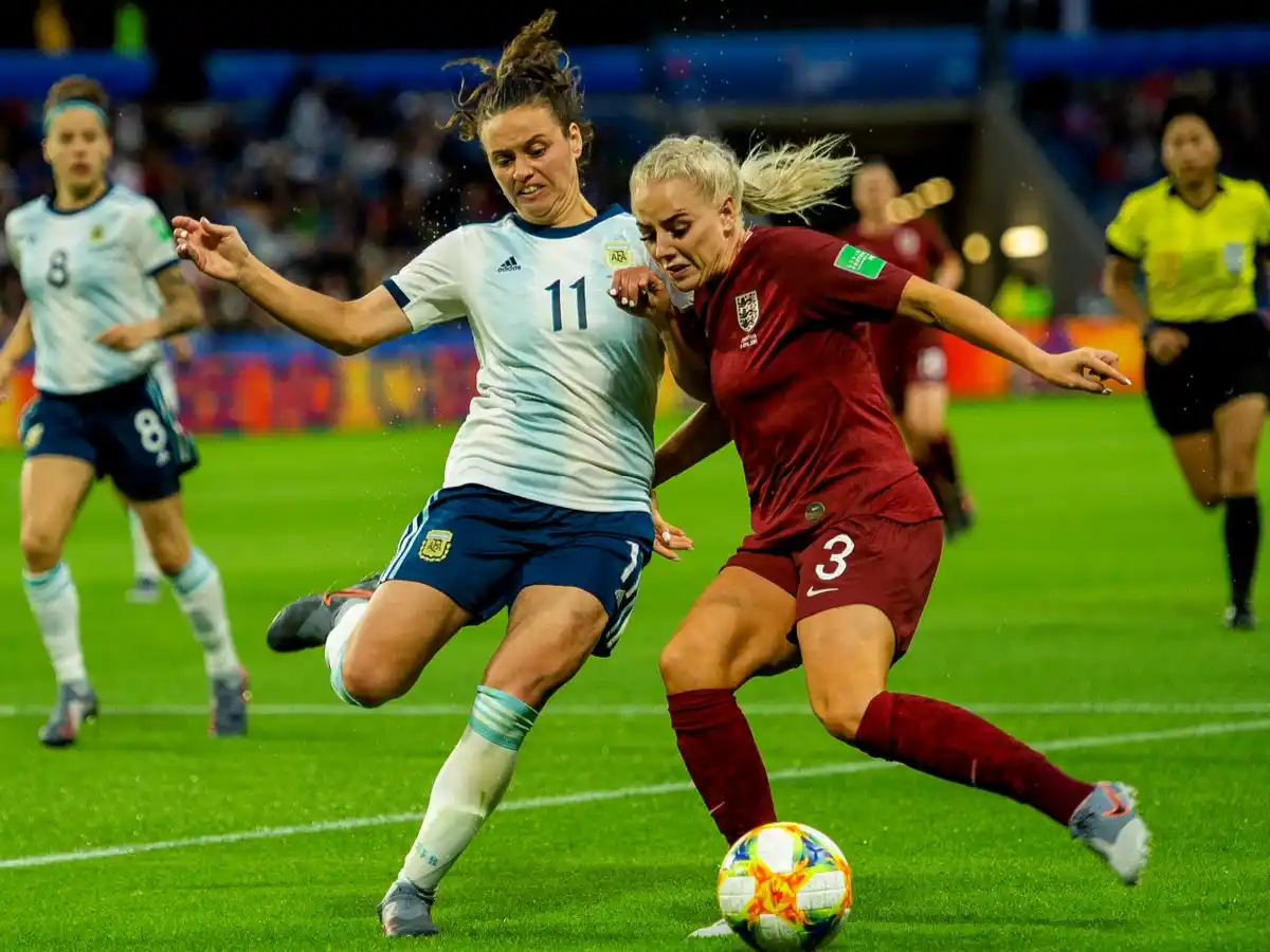  La Argentina cayó con Inglaterra en el Mundial de Francia