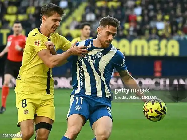 Villarreal ganó y da pelea por la punta