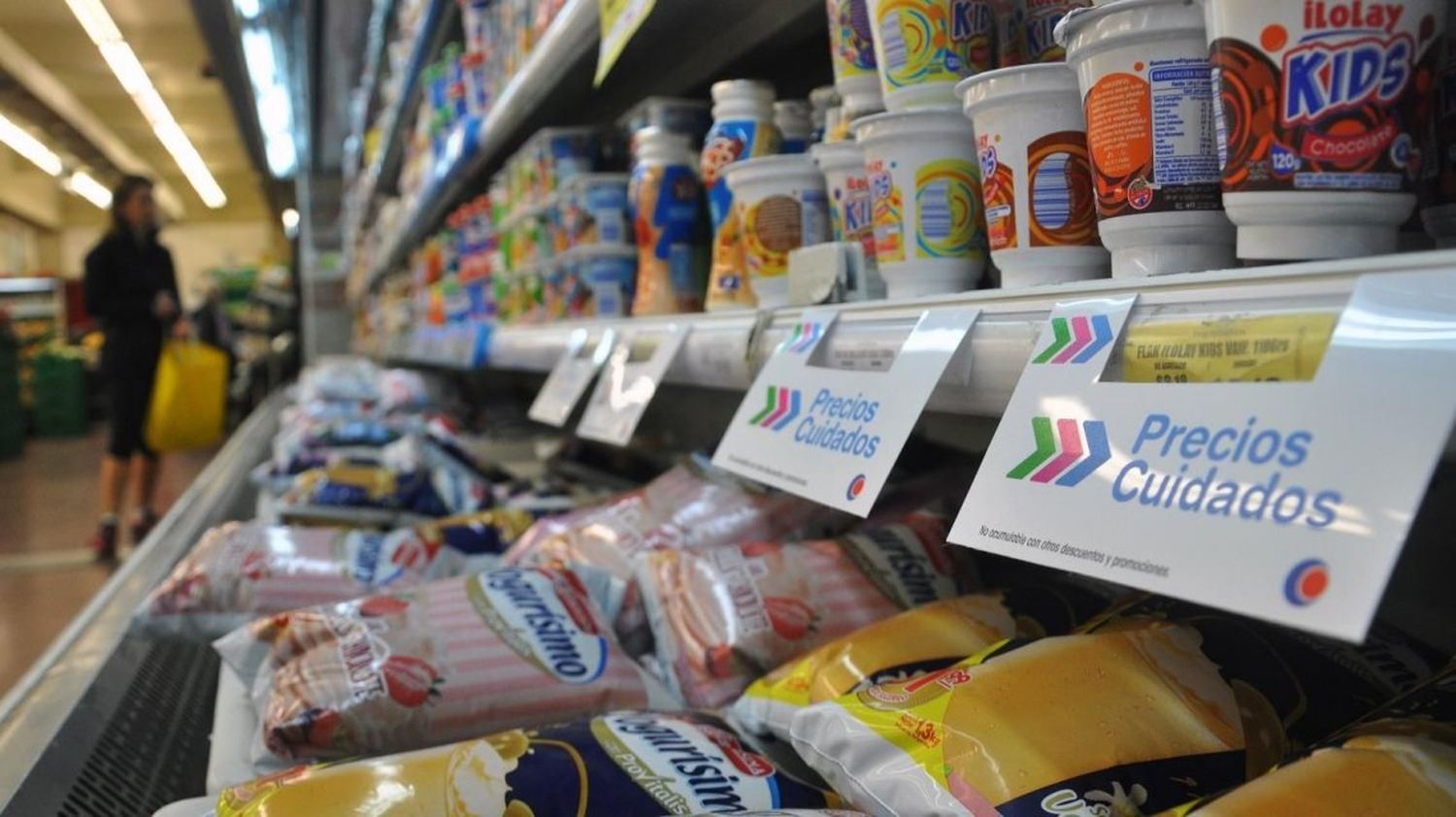 El Gobierno impulsa el regreso de las primeras marcas a las góndolas