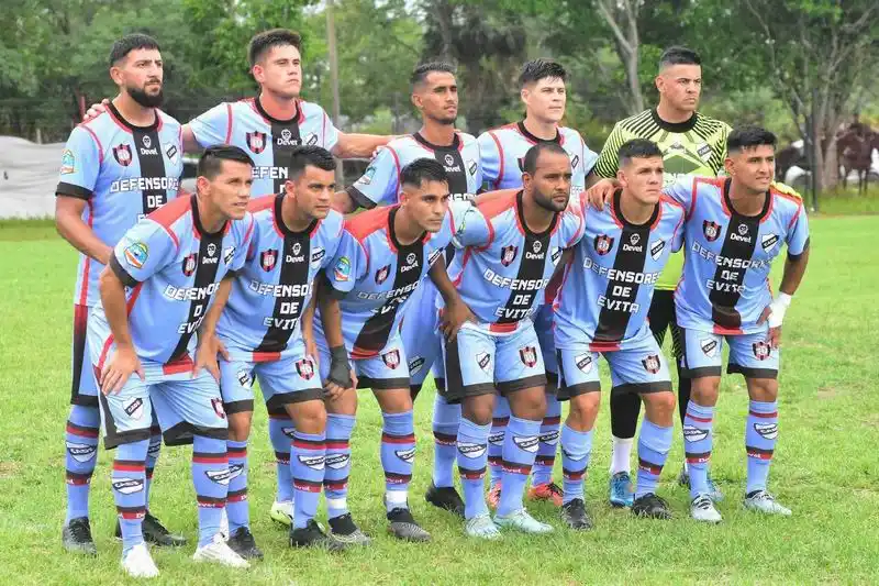 Defensores recibe a Resistencia
Central el domingo por la vuelta