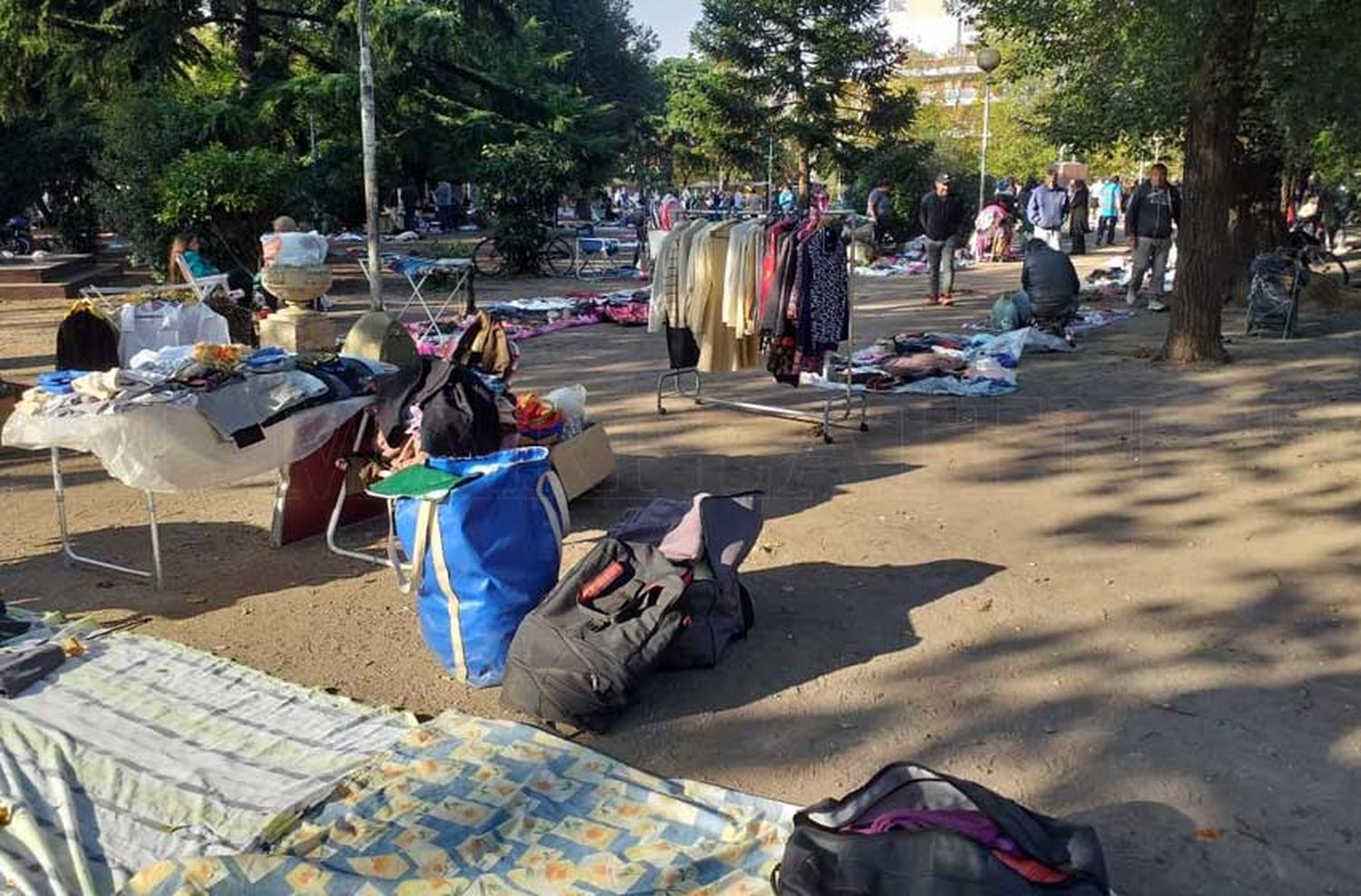 Plaza Rocha: el reclamo persiste y habrá otra protesta de feriantes