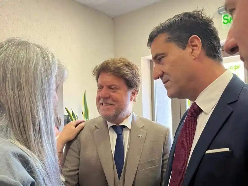 Maximiliamo Abad, con Garciarena y Mongay.