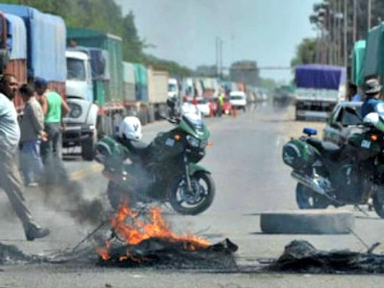 Desactivaron los piquetes aceiteros en San Lorenzo